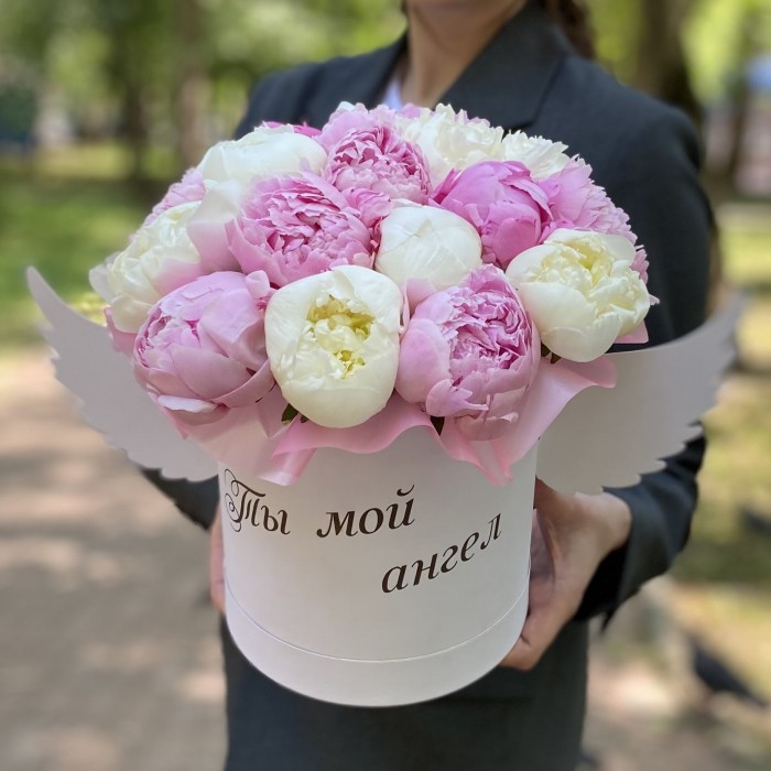Композиция  с пионами Ты мой ангел