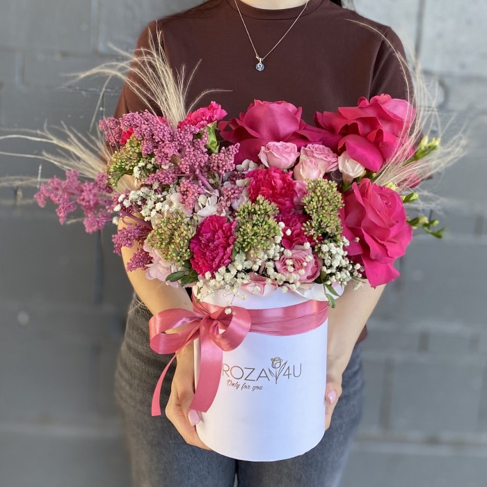 Композиция с розами Ароматный сад