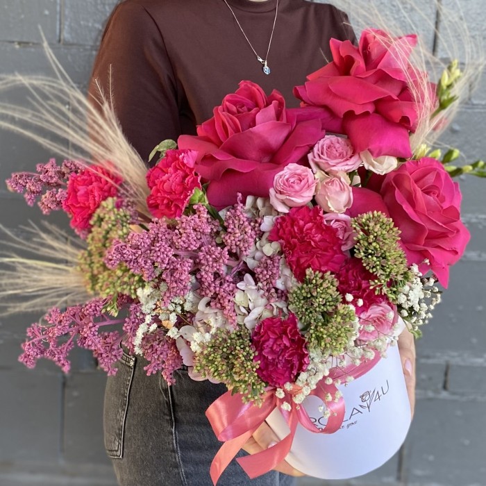 Композиция с розами Ароматный сад