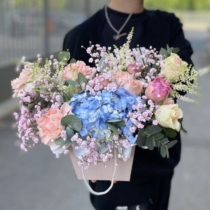 Композиция Облачко с гортензией