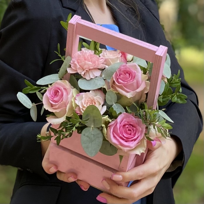 Композиция с розами Приятное напоминание