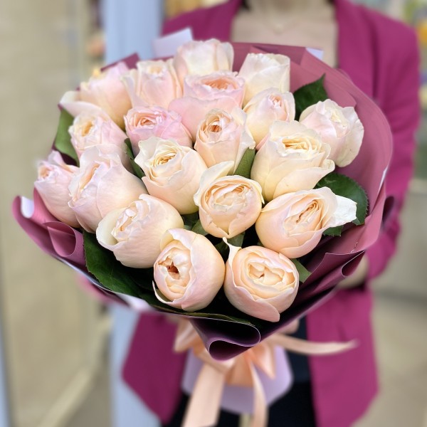 Букет роз Джульетта Дэвида Остина