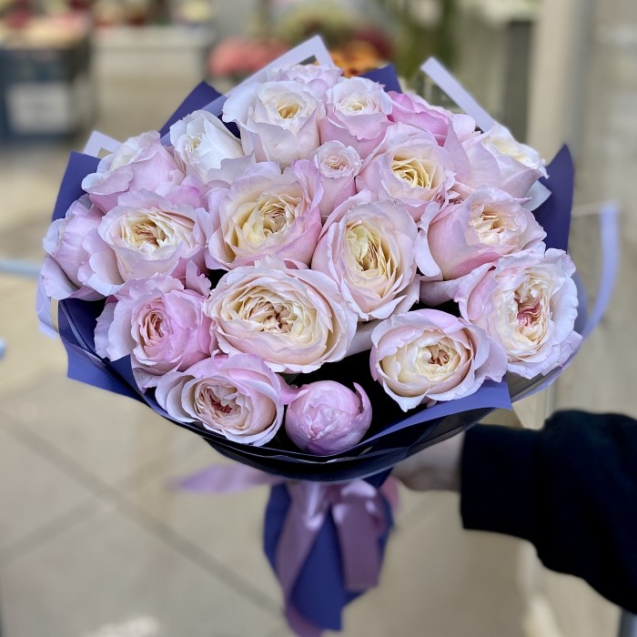 Букет роз Кейра Дэвида Остина