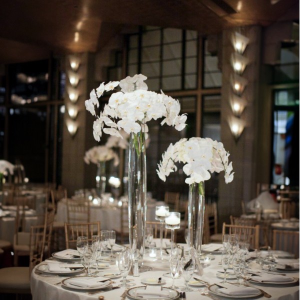 Настольная композиция из цветов Минимализм