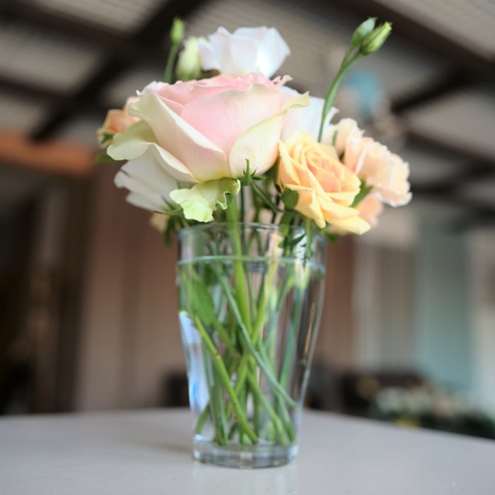 Цветы в стакане