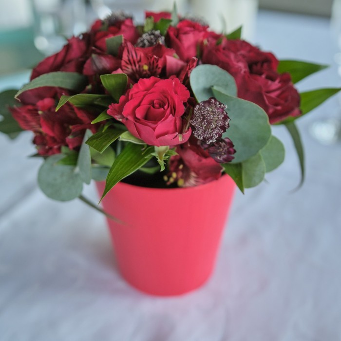 Настольная композиция красная