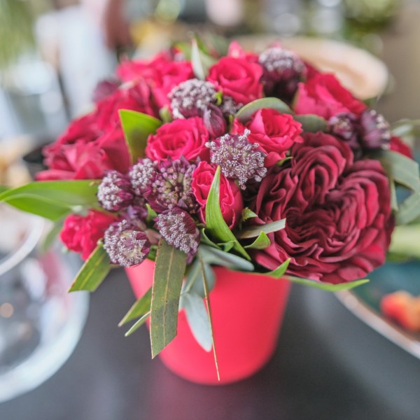 Настольная композиция красная