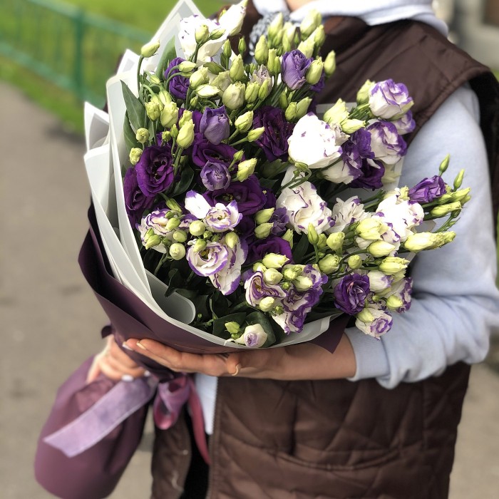 Микс фиолетовых эустом