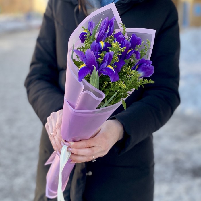 Мини букет ирисов