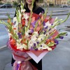 25 гладиолусов яркий микс