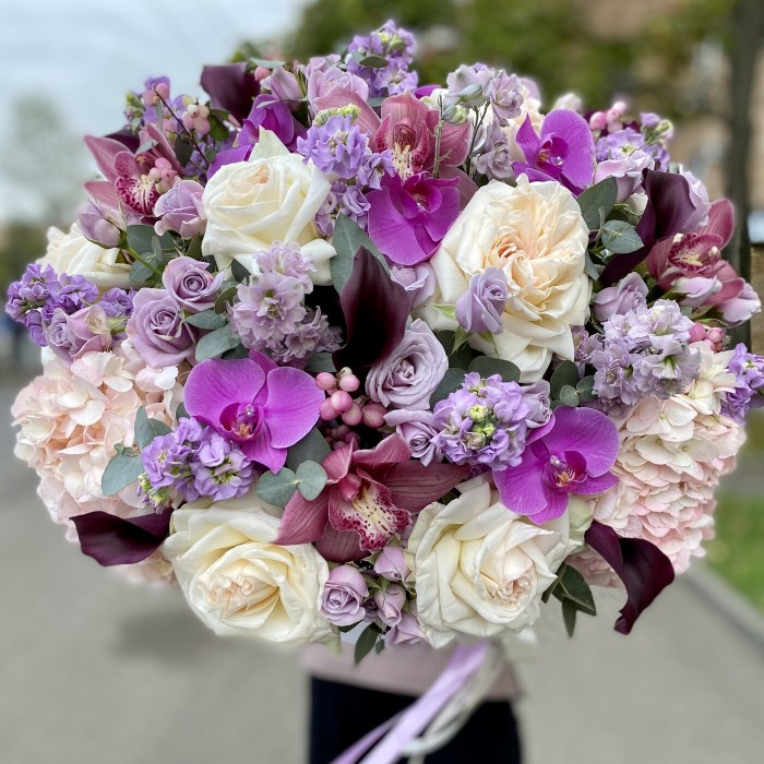 Цветы в коробке Ночное небо