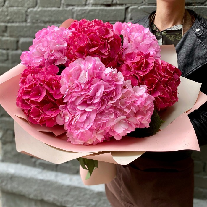 Монобукет из 7 гортензий