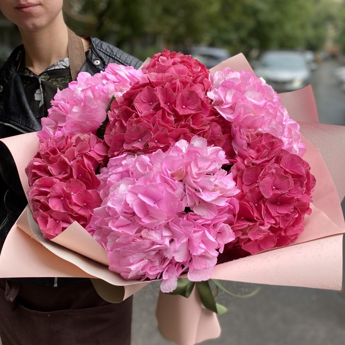 Монобукет из 7 гортензий