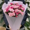 Букет микс из 25 кустовых розовых гвоздик