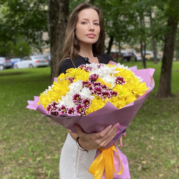25 кустовых хризантем Яркий микс