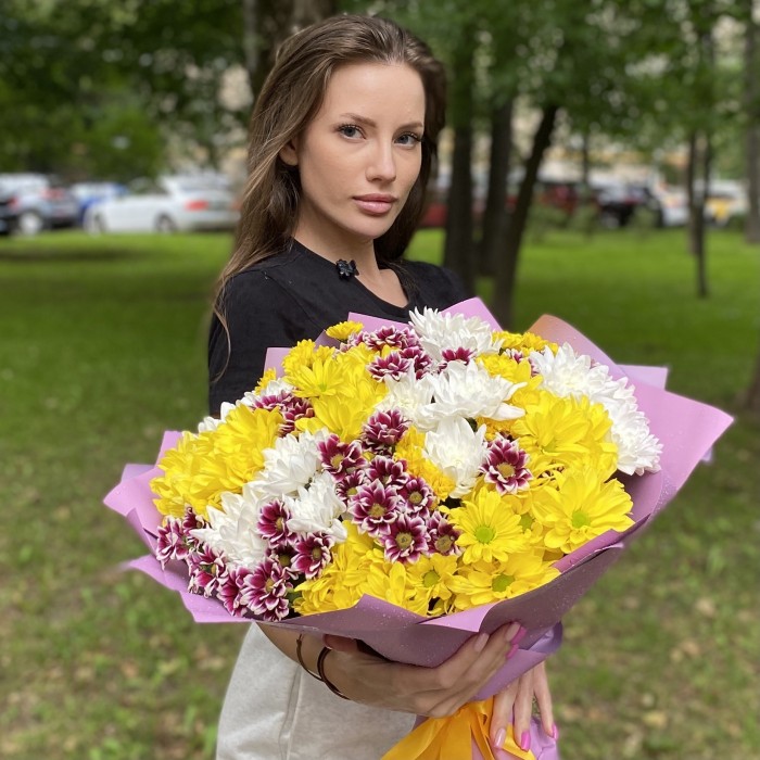 25 кустовых хризантем Яркий микс