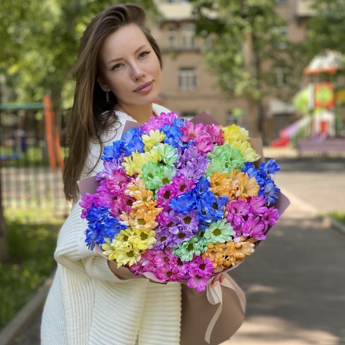 25 радужных кустовых хризантем