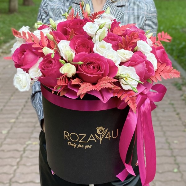 Композиция с розами Клеопатра