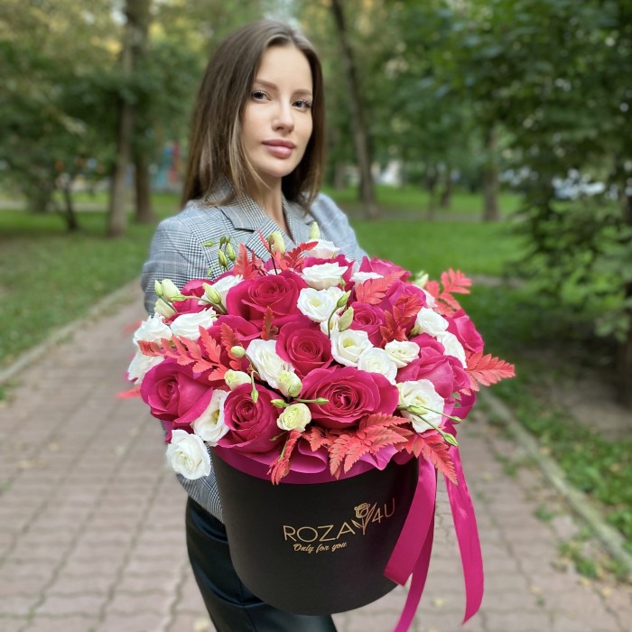 Композиция с розами Клеопатра