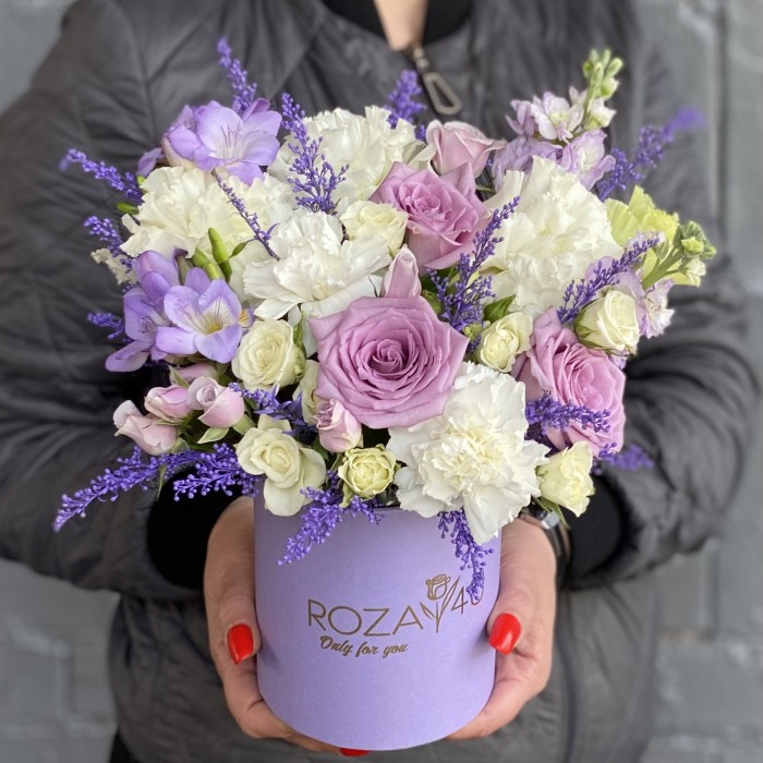 Композиция с розами  Утро в Венеции