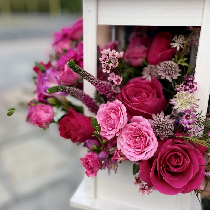 Композиция в фонаре Малиновый сорбет