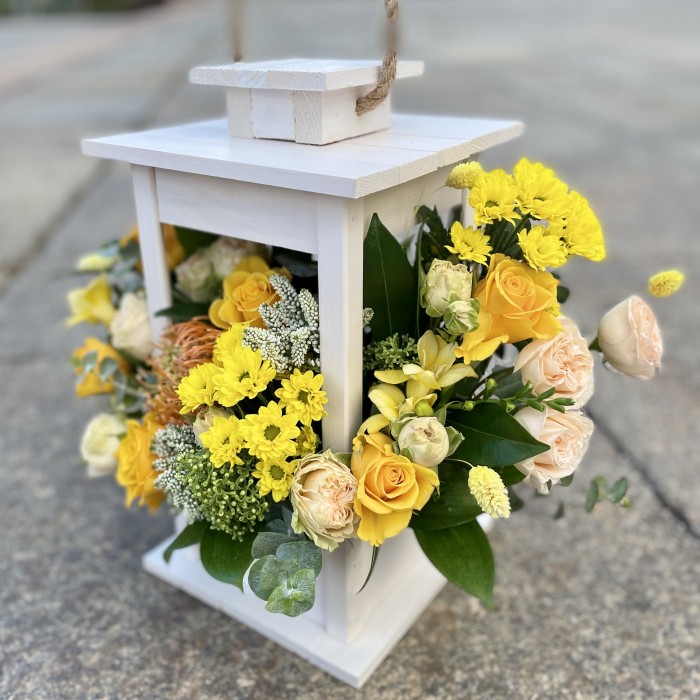 Композиция в фонаре Лимонная меренга