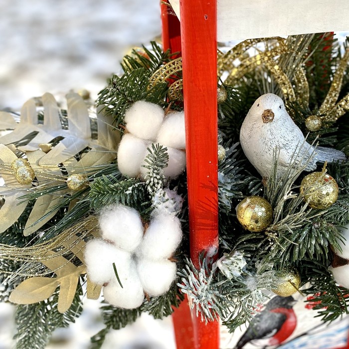 Композиция в фонаре Зимний лес