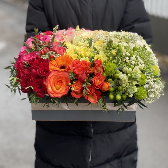 Композиция в ящике Радужная поляна