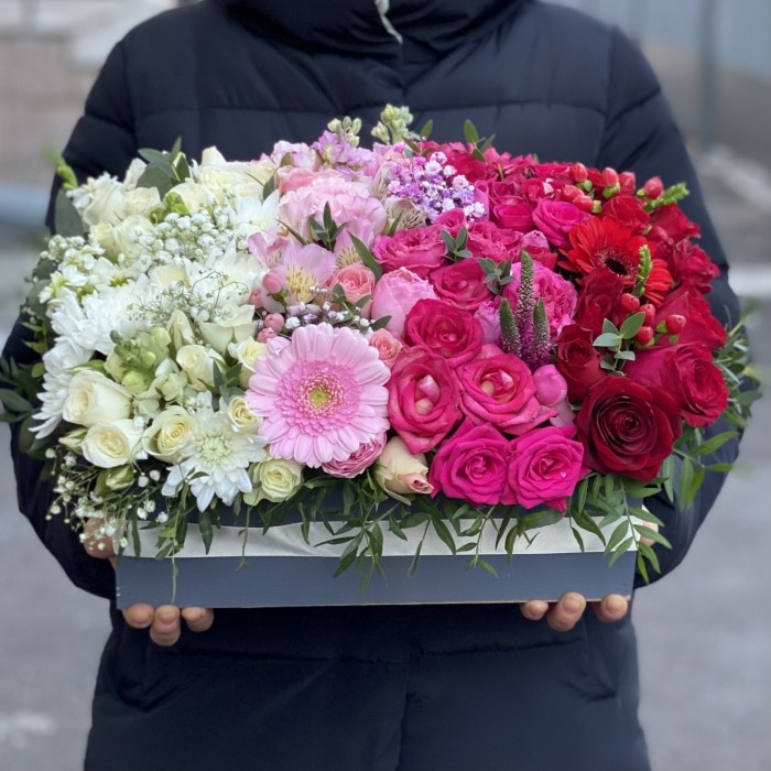 Композиция в ящике Радужная поляна