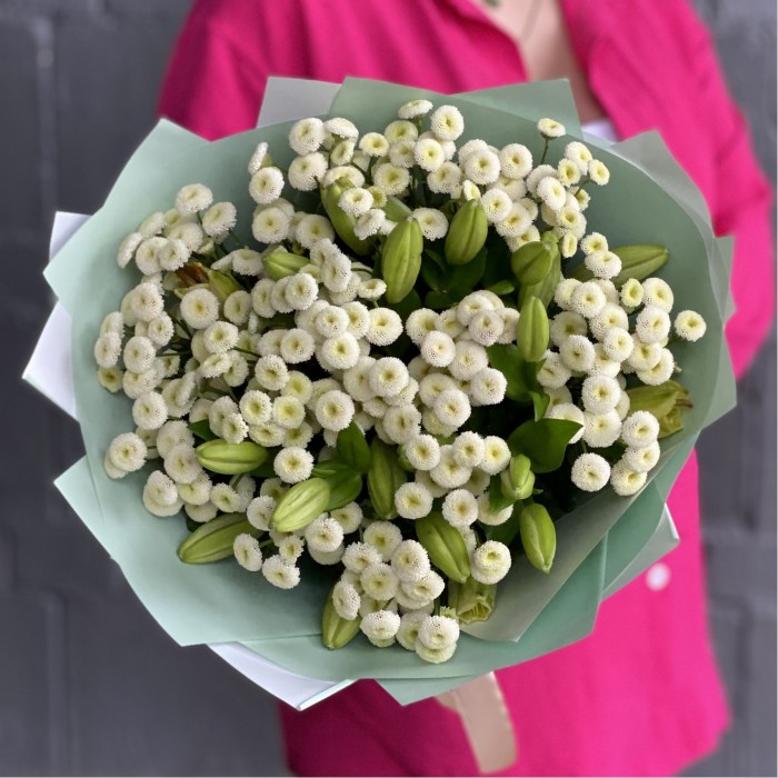 9 белых лилий Азиатка с танацетумом