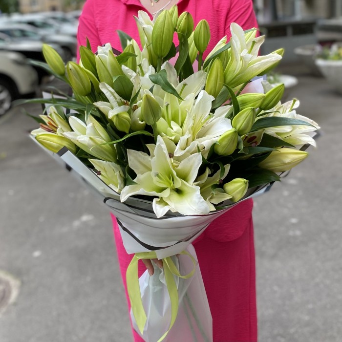 Букет лилий