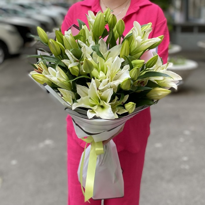 Букет лилий