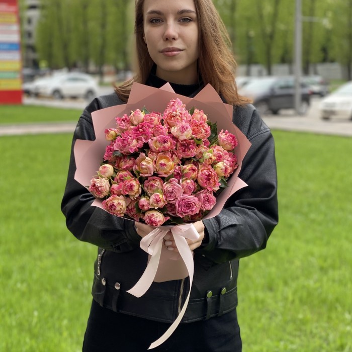 15 кустовых роз Лотус