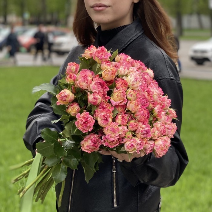 Роза кустовая Лотус