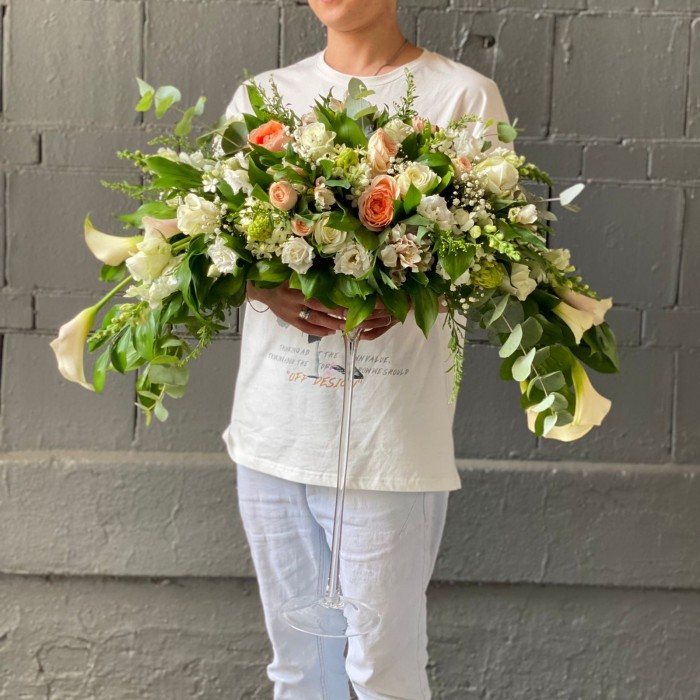 Цветочная композиция в мартиннице