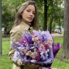 Букет из маттиол и дельфиниума