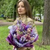 Букет из маттиол и дельфиниума