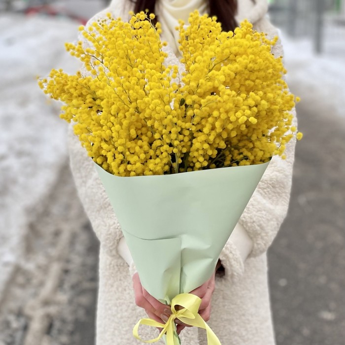 Букет из ароматной мимозы 300г