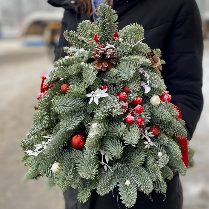 Елка декорированная С новым годом