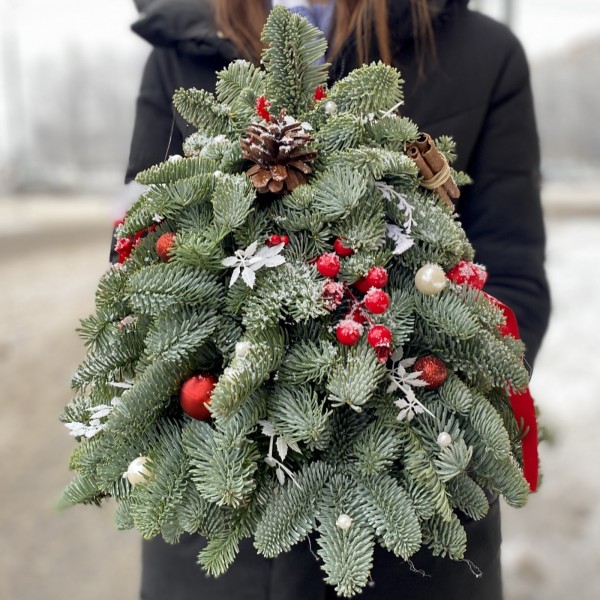 Елка декорированная С новым годом