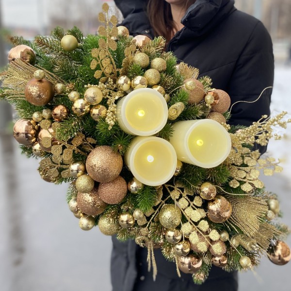 Новогодняя композиция Золотой блеск