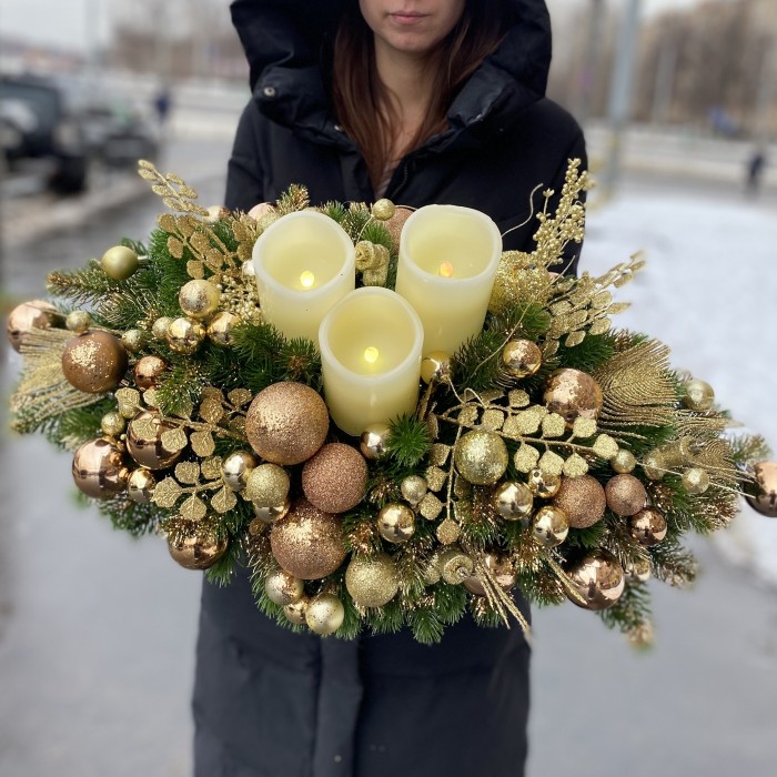 Новогодняя композиция Золотой блеск