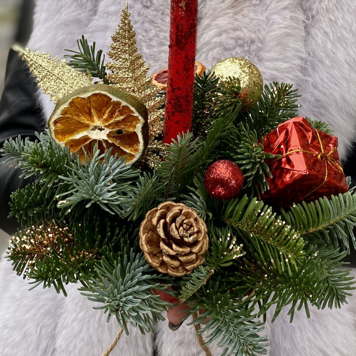 Новогодняя корпоративная композиция Свеча