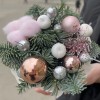 Розовая новогодняя композиция в стекле