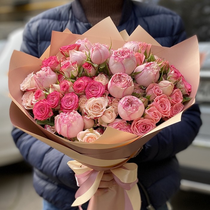 Букет Пинк Блоссом из микса розовых роз