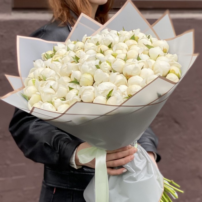 101 пион Белый лебедь