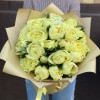 Букет из 25 лимонных пионов