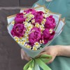 7 фиолетовых пионов Канзас с танацетумом