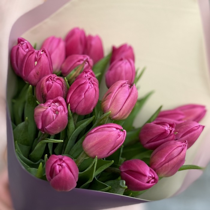 21 пионовидный тюльпан