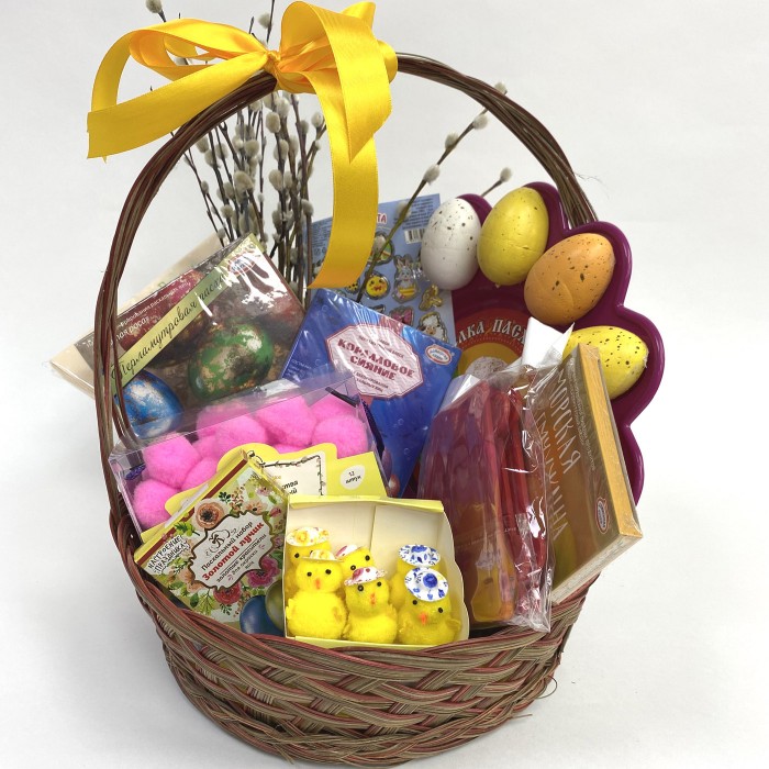 Набор "с пасхой!". Подарки детям на пасху. Подарок пасхи. Корзина с конфетами. Упаковка для подарка на пасху.